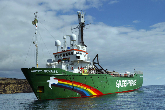 In ‘Surprise Move’, Russia Sets Greenpeace Ship ‘Arctic Sunrise’ Free