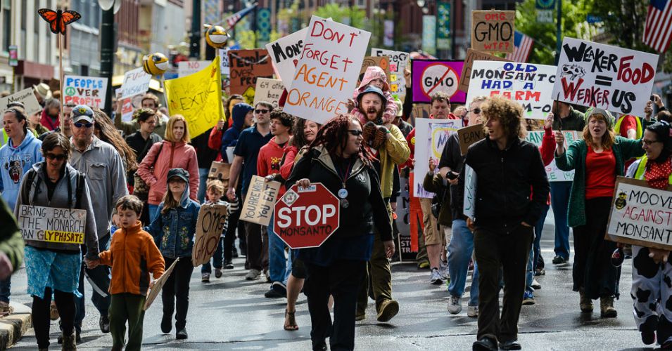 Surprise! Pro-GMO Lawmakers Get Big Funds from Agribusiness Lobbies